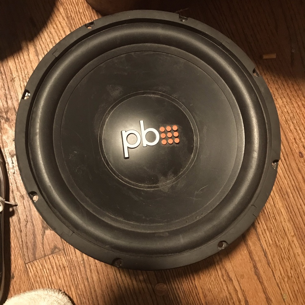 (2) PB 12” single 8 OHM Subwoofers